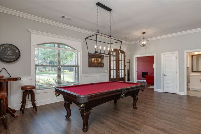 2661 W Vanike Drive, Fayetteville, AR 72704