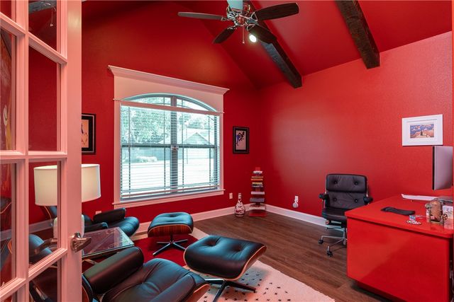 2661 W Vanike Drive, Fayetteville, AR 72704