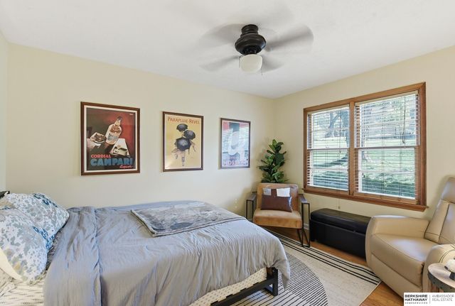 1709 N 55th Street, Omaha, NE 68104
