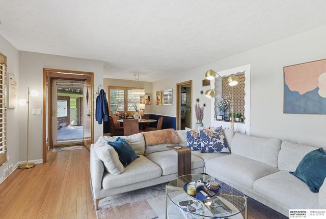 1709 N 55th Street, Omaha, NE 68104