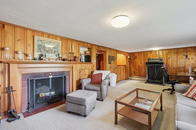 56 Conrad Rd, Melrose, MA 02176