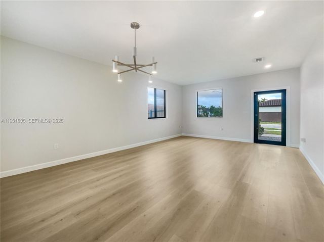 12856 SW 227th St, Miami, FL 33170