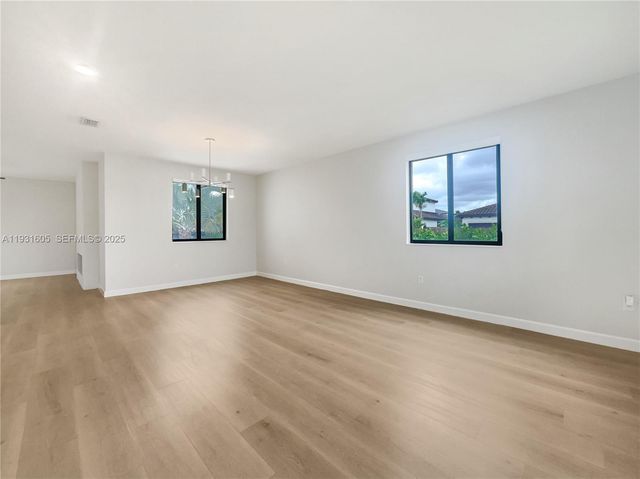 12856 SW 227th St, Miami, FL 33170