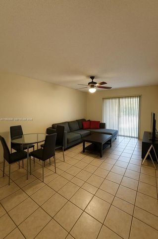 10850 W Flagler St D212, Sweetwater, FL 33174
