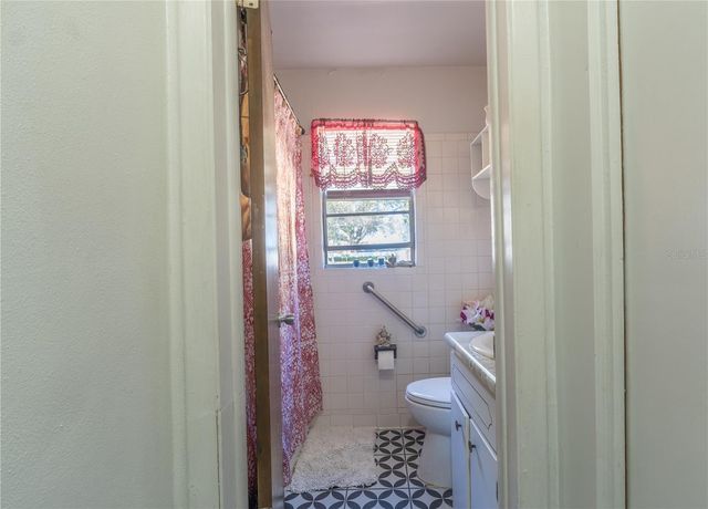 733 HENNESSEE STREET, Lakeland, FL 33805