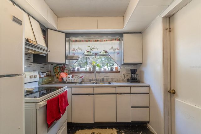 733 HENNESSEE STREET, Lakeland, FL 33805