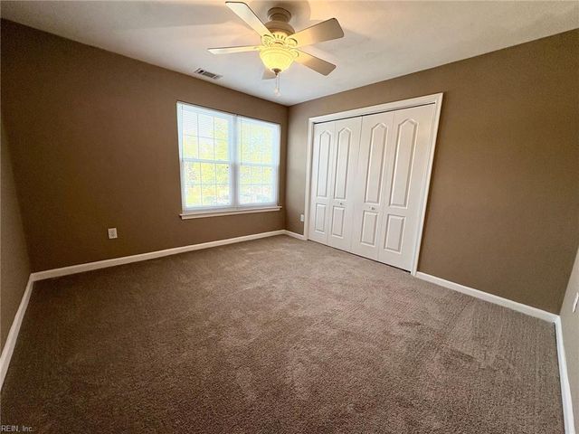2204 Lesner Cres Apt 200, Virginia Beach, VA 23451