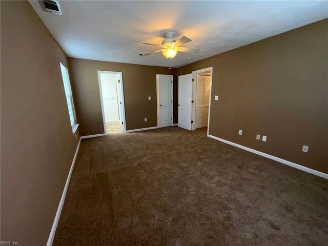 2204 Lesner Cres Apt 200, Virginia Beach, VA 23451