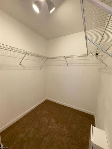 2204 Lesner Cres Apt 200, Virginia Beach, VA 23451