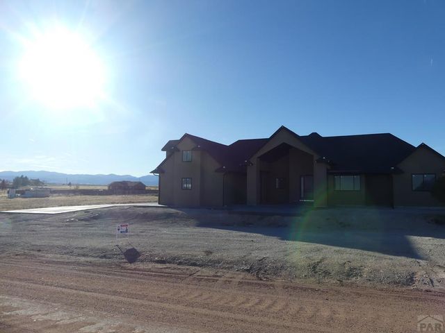 847 S Charlo Dr, Pueblo West, CO 81007