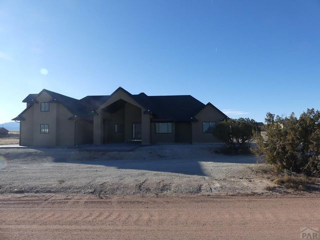 847 S Charlo Dr, Pueblo West, CO 81007