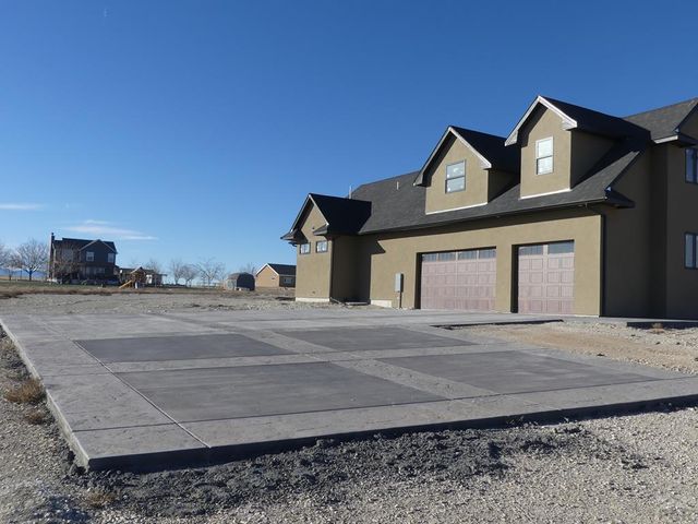 847 S Charlo Dr, Pueblo West, CO 81007