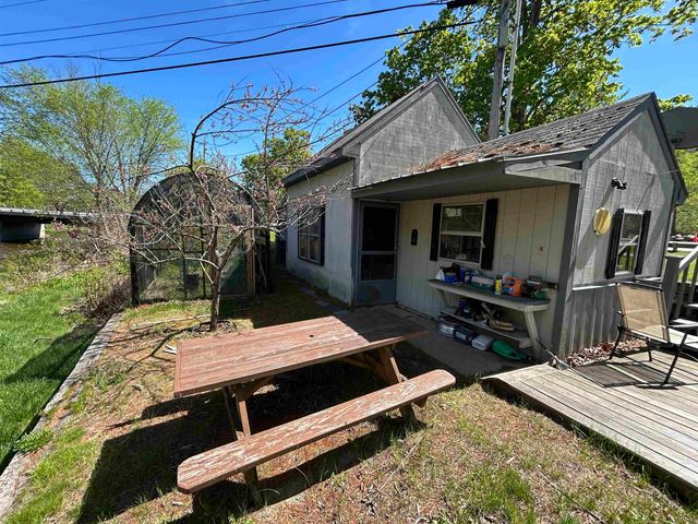 1940 VT RT 30, Jamaica, VT 05343