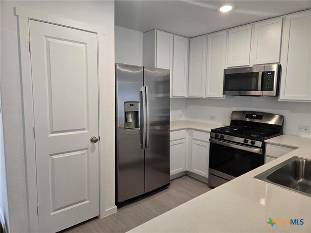 9517 Chappo Ridge, Seguin, TX 78155
