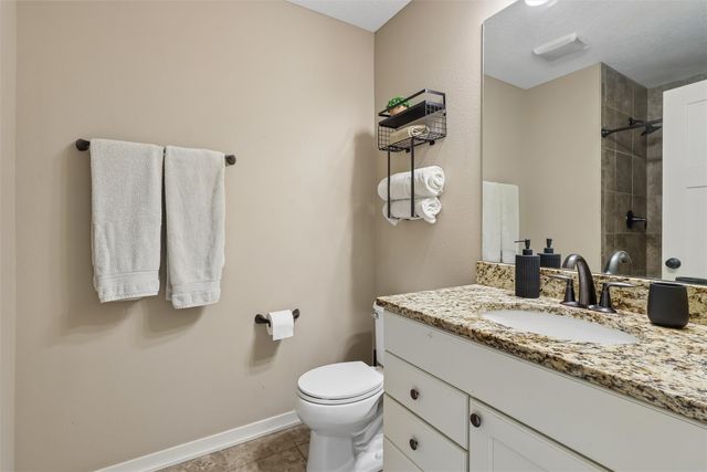 345 Dunham Drive, Waukee, IA 50263