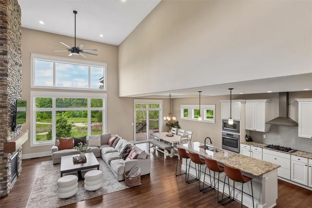 345 Dunham Drive, Waukee, IA 50263