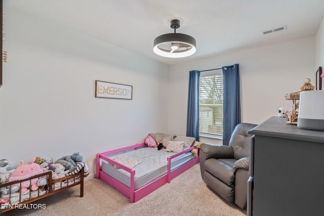 7116 Dusty Rose Lane, Knoxville, TN 37921