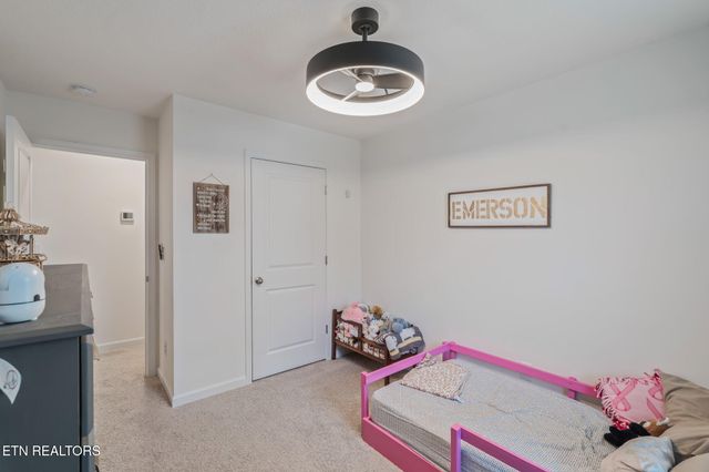 7116 Dusty Rose Lane, Knoxville, TN 37921