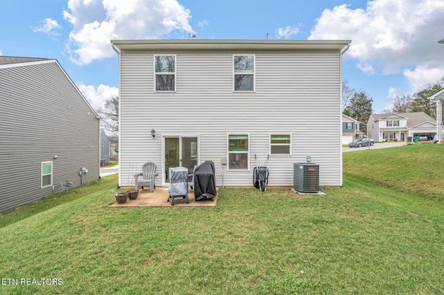 7116 Dusty Rose Lane, Knoxville, TN 37921