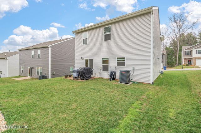 7116 Dusty Rose Lane, Knoxville, TN 37921