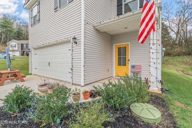 7116 Dusty Rose Lane, Knoxville, TN 37921