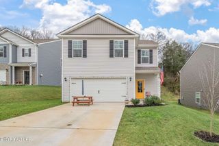 7116 Dusty Rose Lane, Knoxville, TN 37921