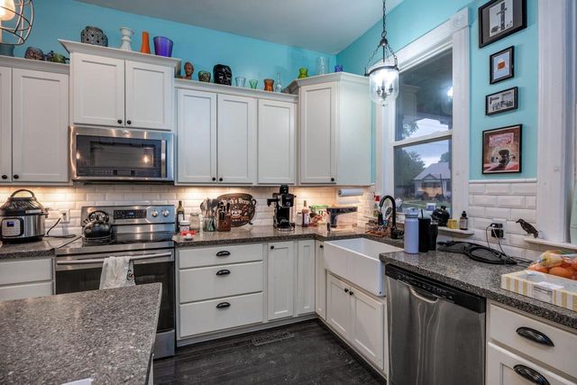 133 10th Street, Baraboo, WI 53913