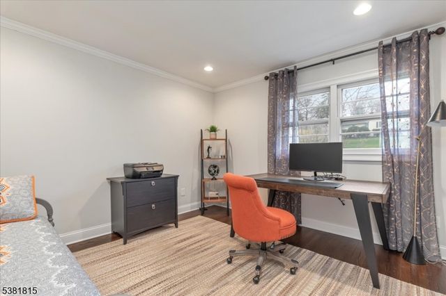 26 Crest Dr, Berkeley Heights Twp., NJ 07974