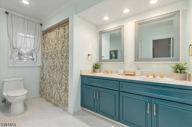 26 Crest Dr, Berkeley Heights Twp., NJ 07974