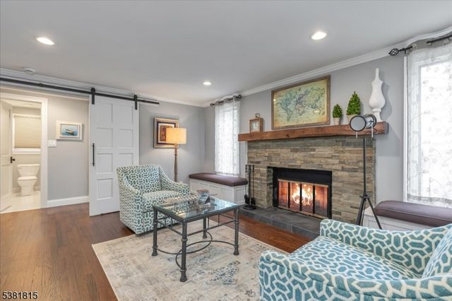 26 Crest Dr, Berkeley Heights Twp., NJ 07974