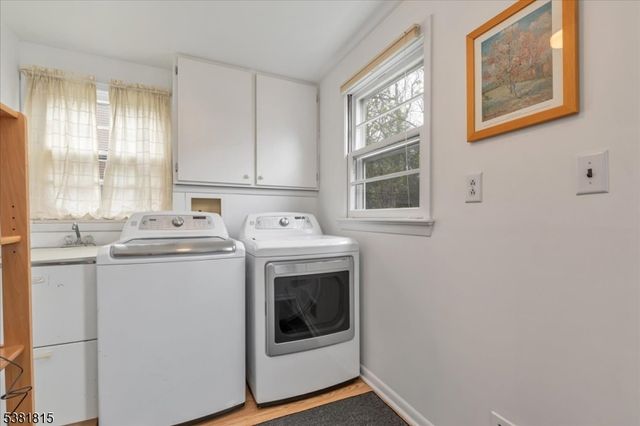 26 Crest Dr, Berkeley Heights Twp., NJ 07974