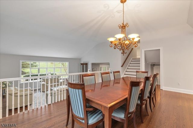 26 Crest Dr, Berkeley Heights Twp., NJ 07974