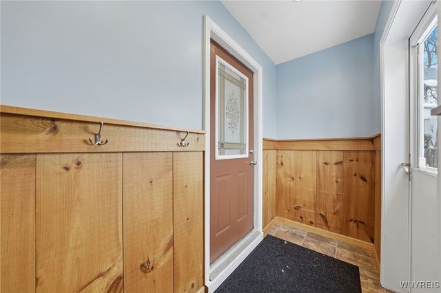 577 Emerson Drive, Amherst, NY 14226