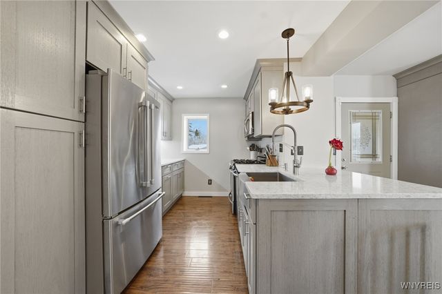 577 Emerson Drive, Amherst, NY 14226