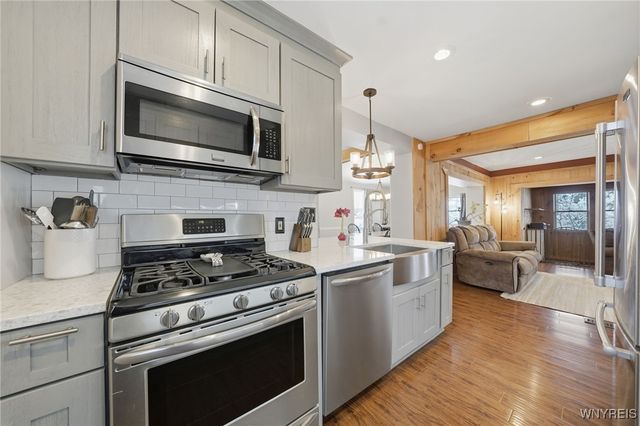 577 Emerson Drive, Amherst, NY 14226