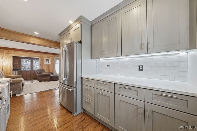 577 Emerson Drive, Amherst, NY 14226