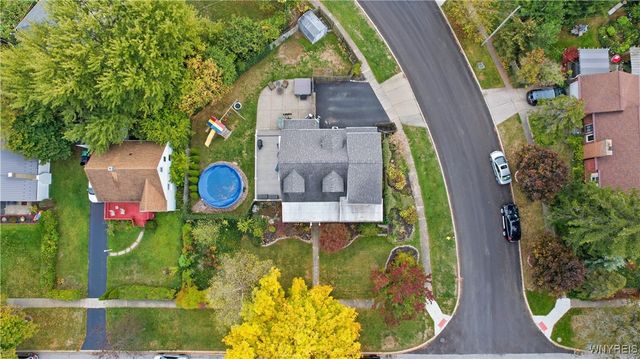 577 Emerson Drive, Amherst, NY 14226