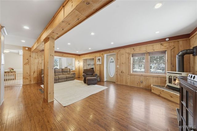 577 Emerson Drive, Amherst, NY 14226