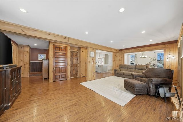 577 Emerson Drive, Amherst, NY 14226