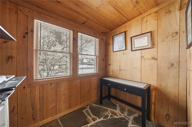 577 Emerson Drive, Amherst, NY 14226