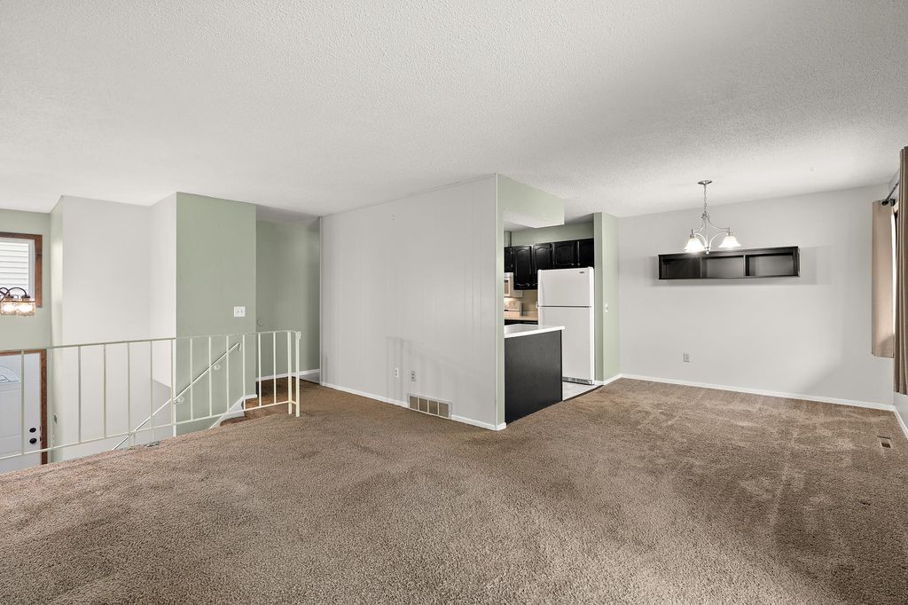 408 Pleasant Drive, Hastings, MN 55033 — photo 4