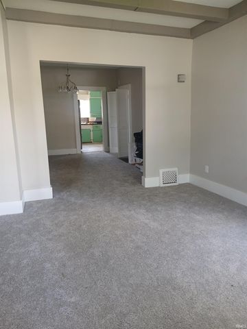 1114 E Bowman Street, South Bend, IN 46613