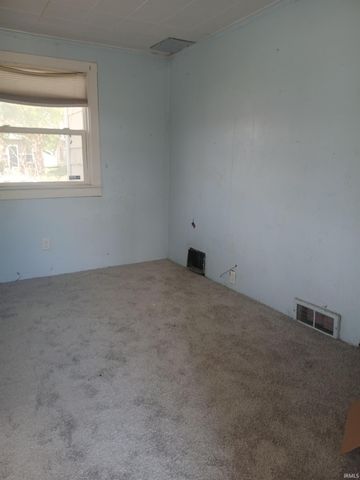 1114 E Bowman Street, South Bend, IN 46613