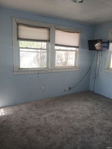 1114 E Bowman Street, South Bend, IN 46613