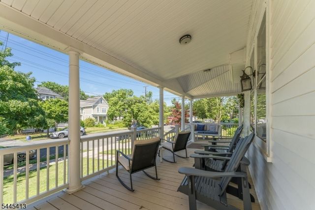 127 W Cliff St, Somerville Boro, NJ 08876