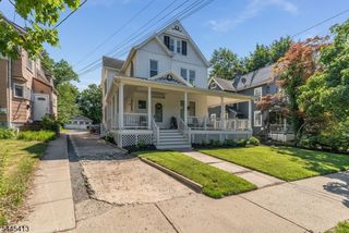 127 W Cliff St, Somerville Boro, NJ 08876