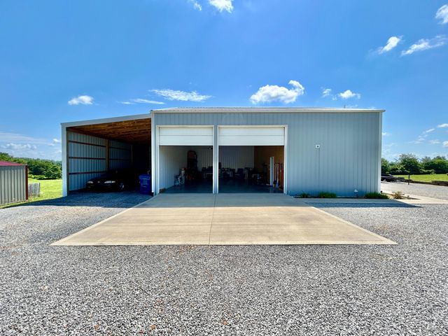 222 Black Ridge Road, Nancy, KY 42544