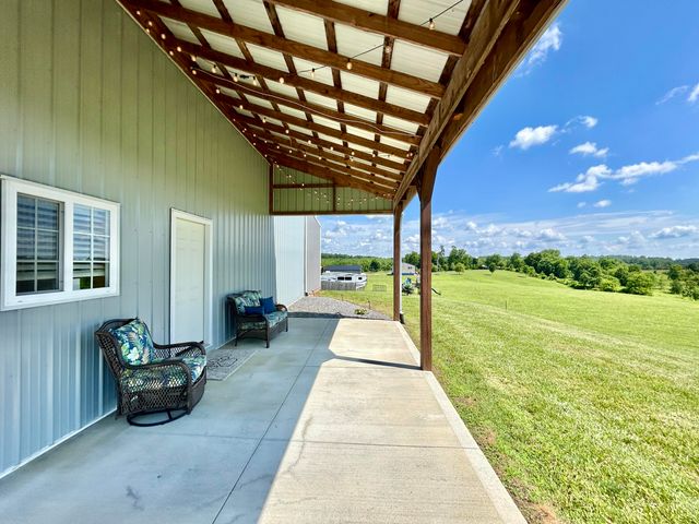 222 Black Ridge Road, Nancy, KY 42544