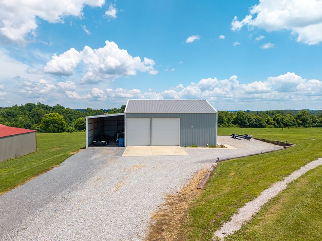 222 Black Ridge Road, Nancy, KY 42544