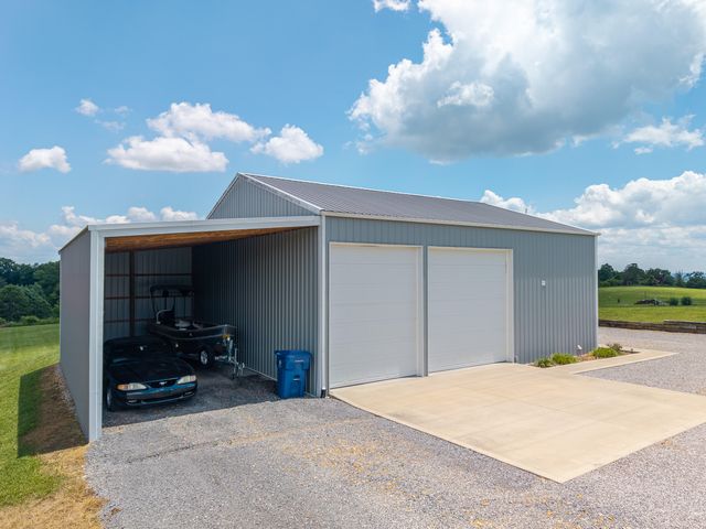 222 Black Ridge Road, Nancy, KY 42544